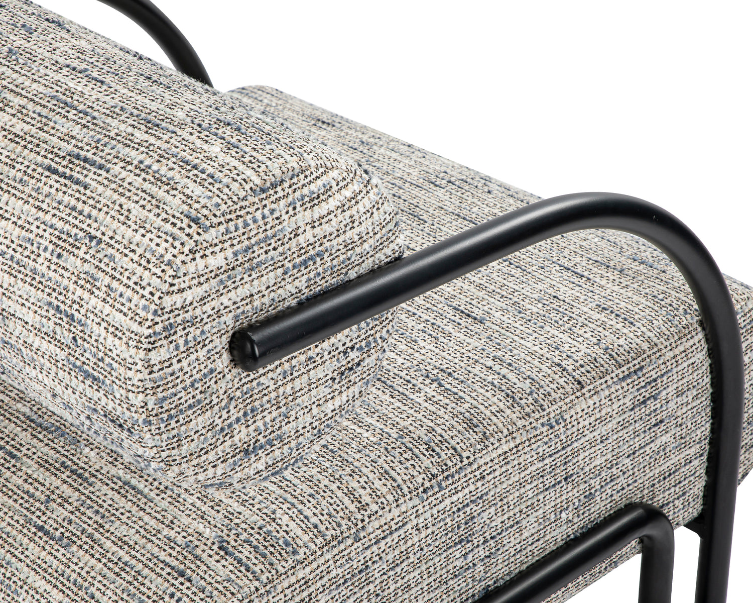 Compo occasional chair – sherpa grey