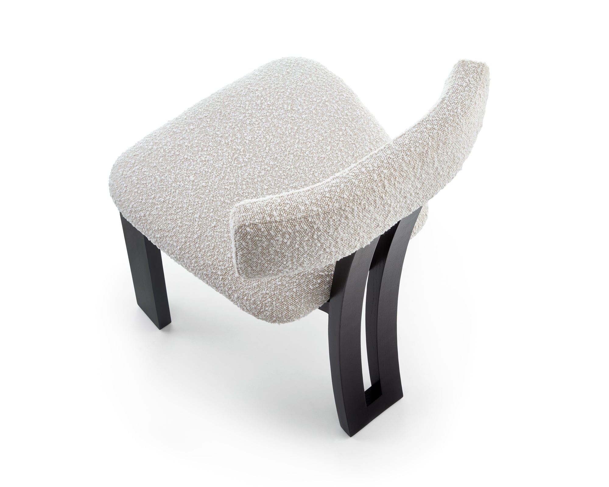 Tauron dining chair – boucle sand/matt black